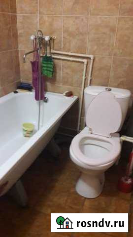 Комната 32 м² в 2-ком. кв., 5/9 эт. на продажу в Нижнекамске Нижнекамск - изображение 1