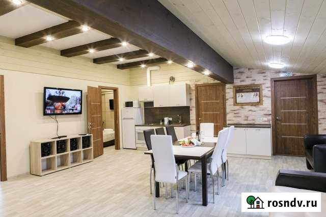 3-комнатная квартира, 80 м², 2/2 эт. в аренду посуточно в Кирове Киров - изображение 1