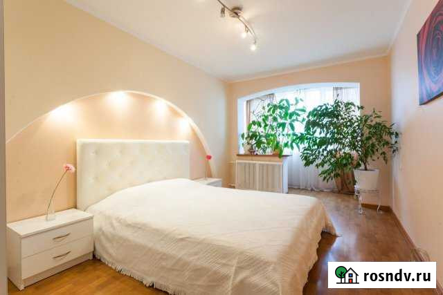 3-комнатная квартира, 70 м², 5/10 эт. в аренду посуточно в Калининграде Калининград - изображение 1