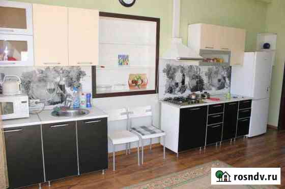 3-комнатная квартира, 90 м², 1/1 эт. в аренду посуточно в Волгодонске Волгодонск