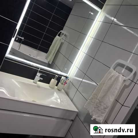 4-комнатная квартира, 98 м², 6/6 эт. на продажу в Белогорске Амурской области Белогорск - изображение 1