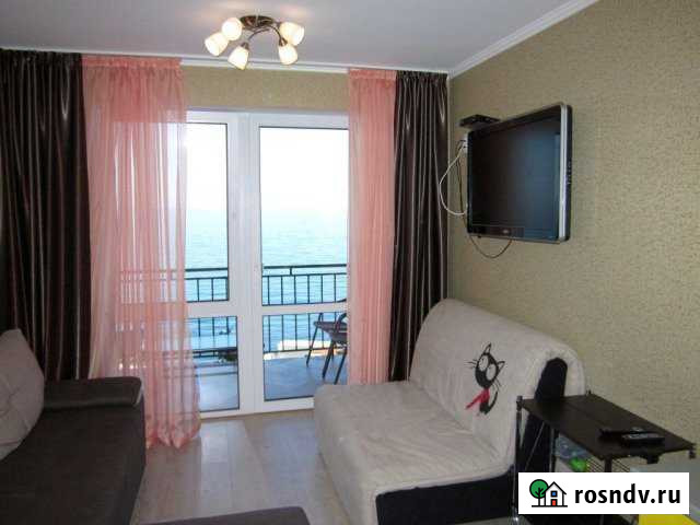 Квартира-студия, 31 м², 3/7 эт. в аренду посуточно в Алуште Алушта - изображение 1