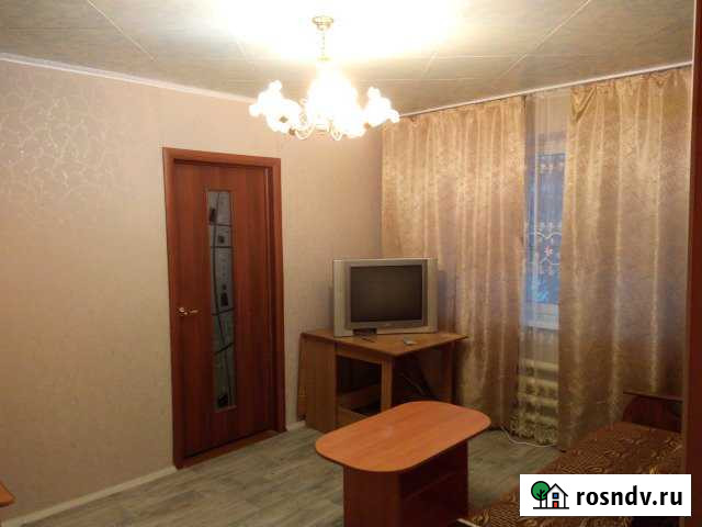 2-комнатная квартира, 42 м², 1/5 эт. в аренду посуточно в Златоусте Златоуст - изображение 1