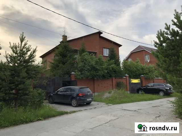 Дом 300 м² на участке 15 сот. на продажу в Среднеуральске Среднеуральск - изображение 1