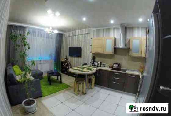 3-комнатная квартира, 90 м², 8/10 эт. в аренду посуточно в Омске Омск