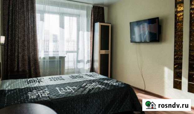 1-комнатная квартира, 37 м², 2/5 эт. в аренду посуточно в Соликамске Соликамск - изображение 1