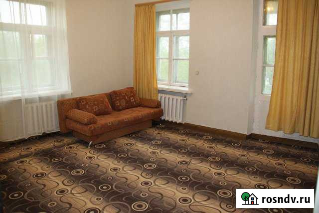 Комната 19 м² в 1-ком. кв., 2/2 эт. на продажу в Среднеуральске Среднеуральск - изображение 1