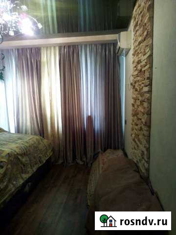 Комната 35 м² в 4-ком. кв., 4/9 эт. на продажу в Таганроге Таганрог - изображение 1