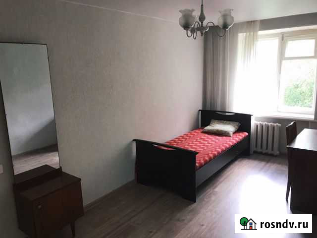 Комната 14 м² в 2-ком. кв., 3/5 эт. в аренду на длительный срок в Кирове Киров - изображение 1