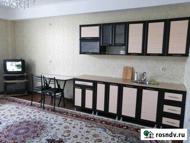 1-комнатная квартира, 50 м², 3/9 эт. в аренду на длительный срок в Дербенте Дербент - изображение 1