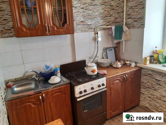 3-комнатная квартира, 50 м², 3/5 эт. в аренду посуточно в Кумертау Кумертау - изображение 1