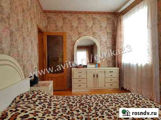 4-комнатная квартира, 107 м², 5/6 эт. на продажу в Крымске Крымск