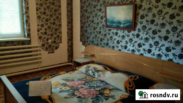 Дом 100 м² на участке 9 сот. в аренду посуточно в Голубицкой Голубицкая - изображение 1