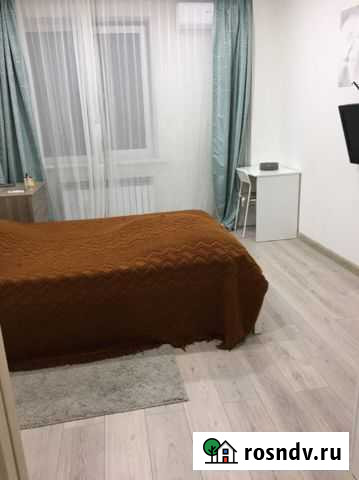 1-комнатная квартира, 38 м², 1/9 эт. в аренду посуточно в Аксае Ростовской области Аксай - изображение 1