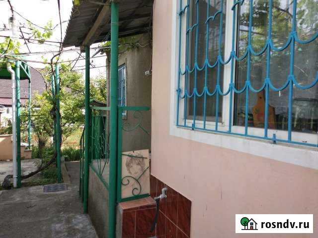 Дача 80 м² на участке 4 сот. на продажу в Евпатории Евпатория - изображение 1