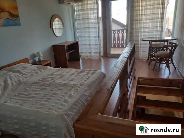 2-комнатная квартира, 48 м², 2/2 эт. в аренду посуточно в Черноморском Республики Крым Черноморское - изображение 1