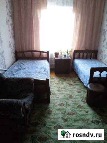 Комната 9 м² в 3-ком. кв., 1/1 эт. в аренду посуточно в Завьялово Алтайского края Завьялово - изображение 1