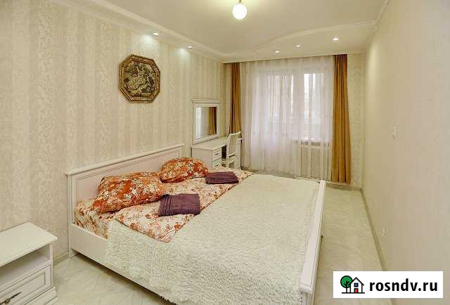 3-комнатная квартира, 75 м², 3/9 эт. в аренду посуточно в Калуге Калуга - изображение 1