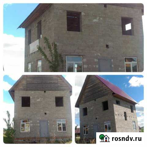 Дом 132 м² на участке 10 сот. на продажу в Лебяжьем Алтайского края Лебяжье - изображение 1