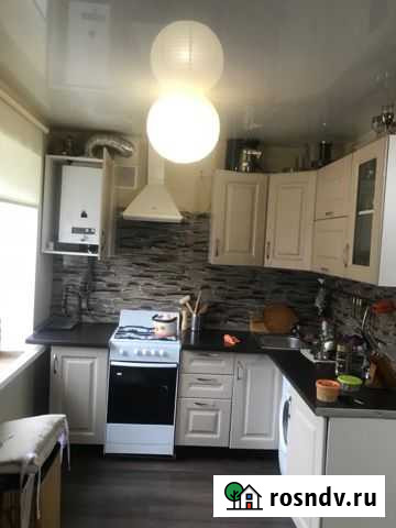 3-комнатная квартира, 60 м², 2/5 эт. в аренду на длительный срок в Кстово Кстово - изображение 1