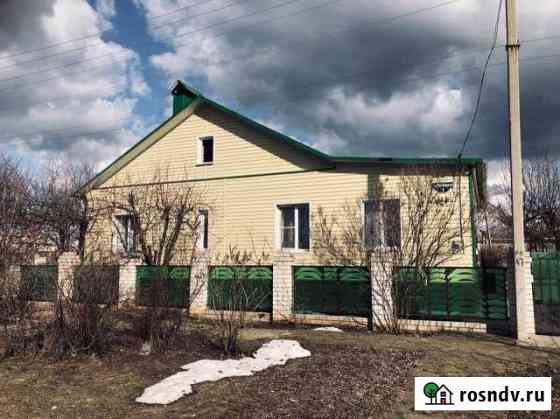 Дом 100 м² на участке 8 сот. на продажу в Урюпинске Урюпинск