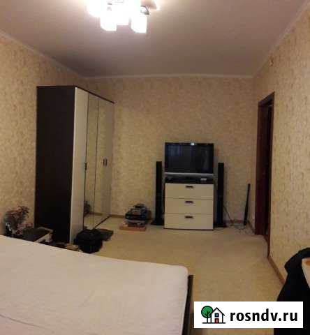 2-комнатная квартира, 50 м², 3/5 эт. в аренду на длительный срок в Ноябрьске Ноябрьск - изображение 1