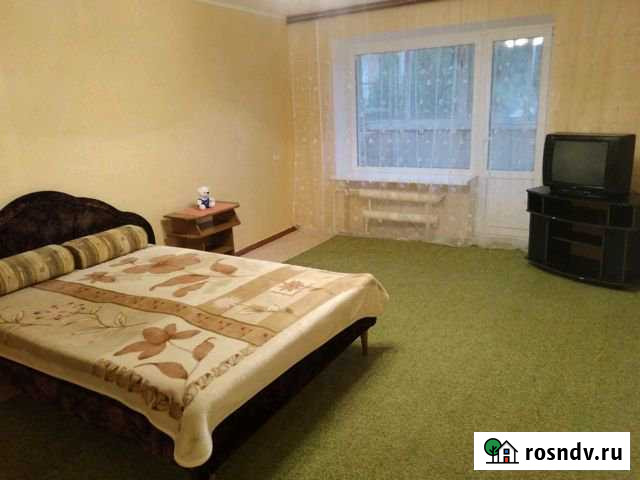 2-комнатная квартира, 50 м², 1/5 эт. в аренду на длительный срок в Шахтах Шахты - изображение 1