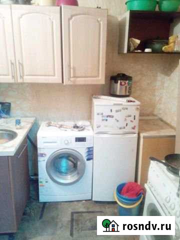 Комната 13 м² в 1-ком. кв., 1/5 эт. в аренду на длительный срок в Бийске Бийск - изображение 1