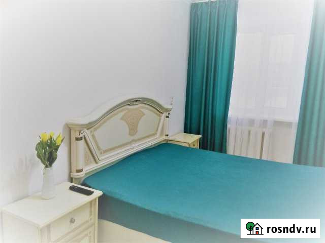 2-комнатная квартира, 52 м², 2/9 эт. в аренду посуточно в Тобольске Тобольск - изображение 1