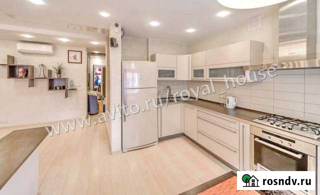 4-комнатная квартира, 120 м², 8/10 эт. в аренду на длительный срок в Нижнем Новгороде Нижний Новгород - изображение 1