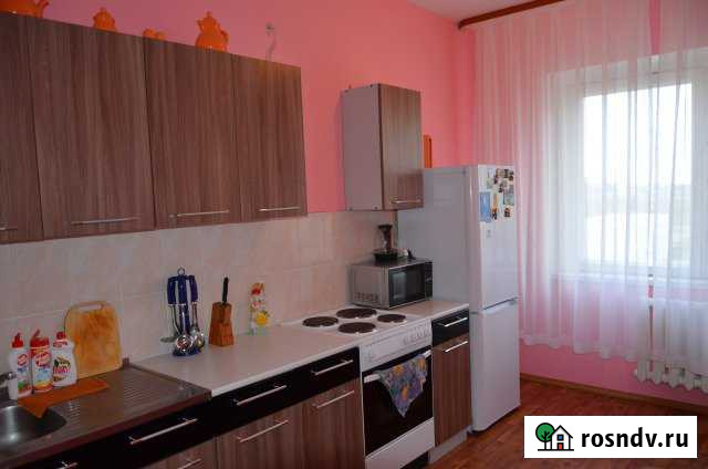 3-комнатная квартира, 72 м², 3/9 эт. в аренду посуточно в Нижневартовске Нижневартовск - изображение 1