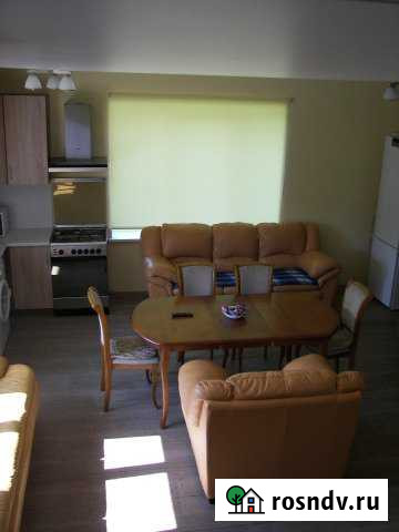 Дом 80 м² на участке 4 сот. в аренду посуточно в Зеленоградске Зеленоградск - изображение 1