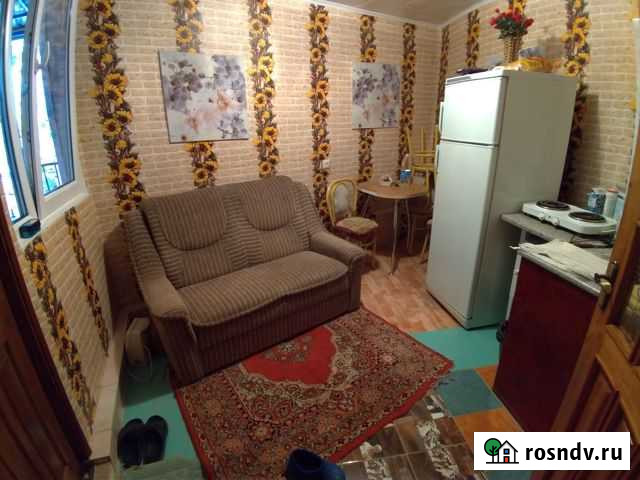 1-комнатная квартира, 35 м², 1/2 эт. в аренду на длительный срок в Ялте Ялта - изображение 1