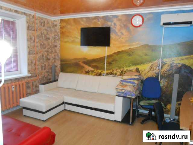 1-комнатная квартира, 30 м², 4/10 эт. в аренду посуточно в Нижнекамске Нижнекамск - изображение 1