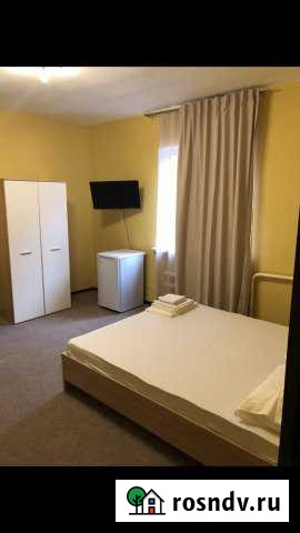 Комната 20 м² в 5-ком. кв., 2/2 эт. в аренду посуточно в Краснодаре Краснодар - изображение 1