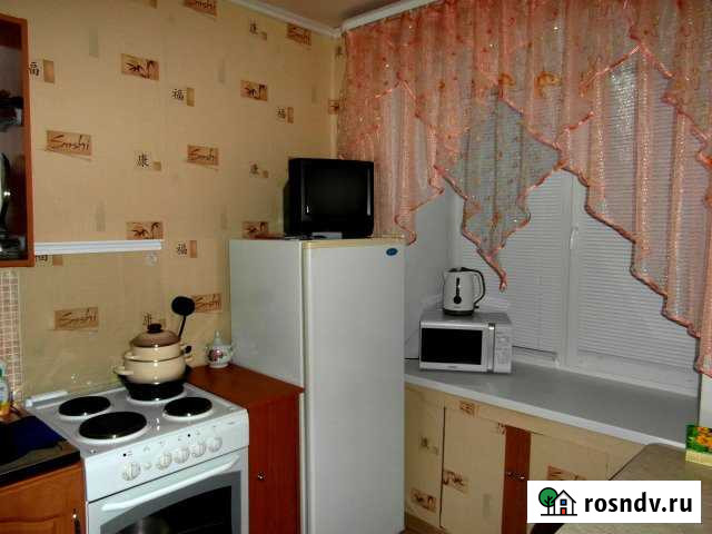 1-комнатная квартира, 28 м², 4/5 эт. в аренду посуточно в Печоре Печора - изображение 1