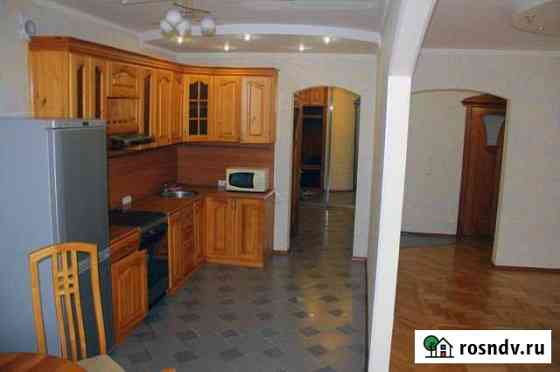 4-комнатная квартира, 130 м², 3/6 эт. в аренду на длительный срок в Томске Томск