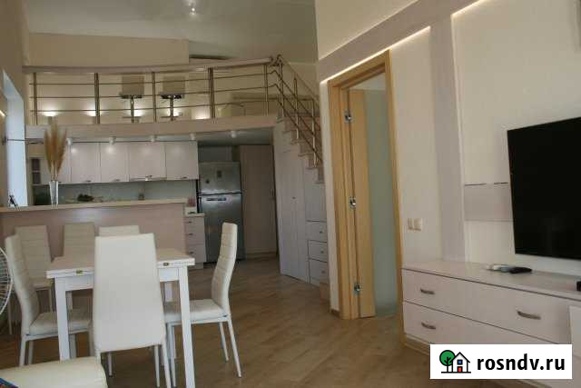 3-комнатная квартира, 85 м², 7/13 эт. в аренду посуточно в Алуште Алушта - изображение 1