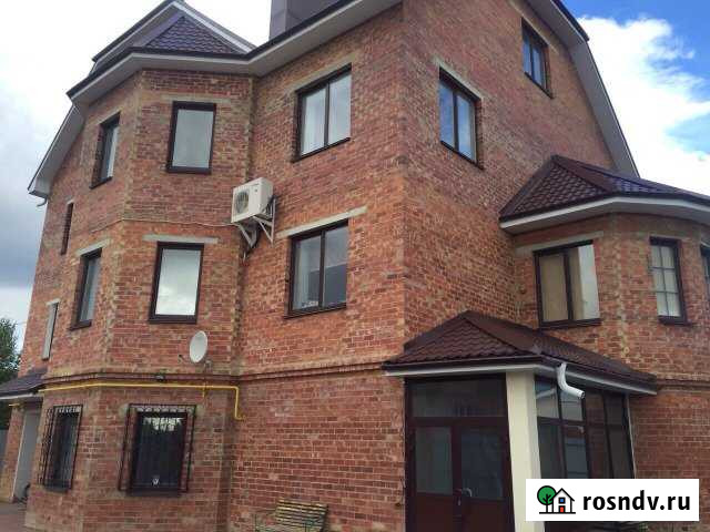 Коттедж 510 м² на участке 9 сот. в аренду на длительный срок в Челябинске Челябинск - изображение 1