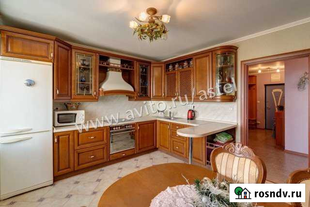 3-комнатная квартира, 105 м², 10/14 эт. в аренду на длительный срок в Тольятти Тольятти - изображение 1