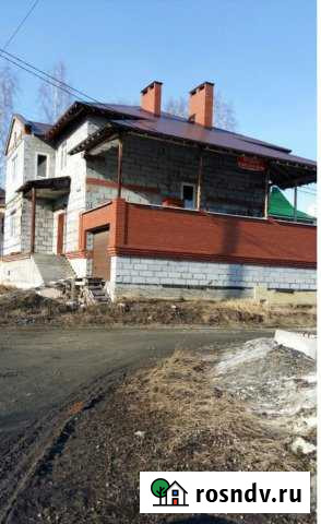 Коттедж 470 м² на участке 11.5 сот. на продажу в Среднеуральске Среднеуральск - изображение 1