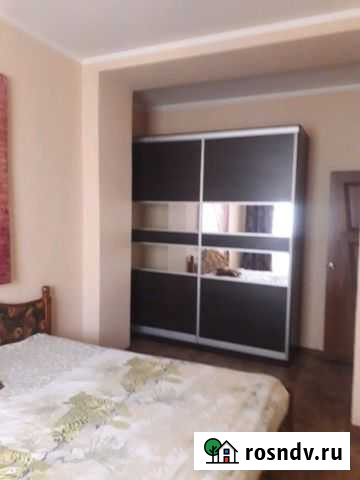 3-комнатная квартира, 58 м², 2/2 эт. в аренду на длительный срок в Орске Орск - изображение 1