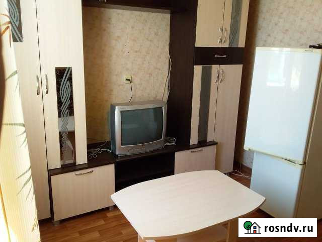 Комната 13 м² в 1-ком. кв., 2/5 эт. в аренду на длительный срок в Камышине Камышин - изображение 1