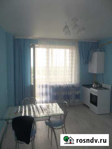 1-комнатная квартира, 45 м², 9/9 эт. в аренду на длительный срок в Новомосковске Новомосковск - изображение 1