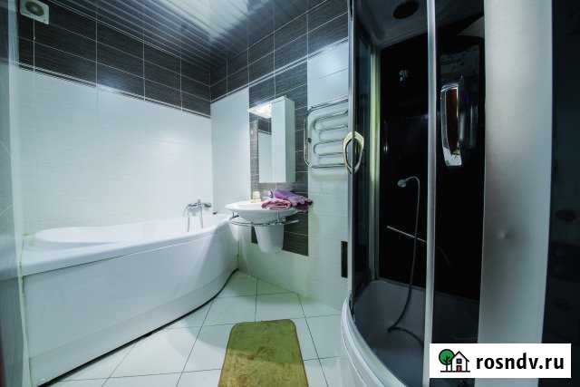 2-комнатная квартира, 95 м², 5/9 эт. в аренду посуточно в Саратове Саратов - изображение 1