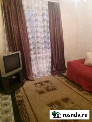 1-комнатная квартира, 50 м², 1/3 эт. в аренду на длительный срок в Новочеркасске Новочеркасск - изображение 1