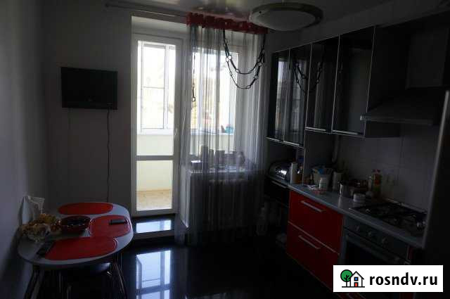 4-комнатная квартира, 135 м², 5/6 эт. в аренду на длительный срок в Воронеже Воронеж - изображение 1