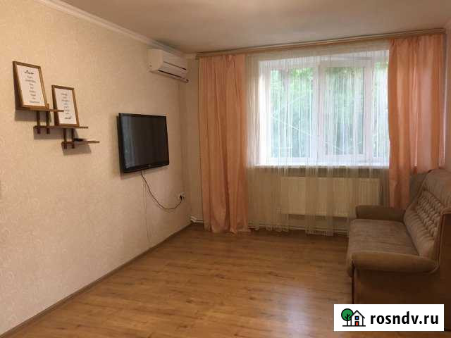 2-комнатная квартира, 43 м², 1/2 эт. в аренду посуточно в Судаке Судак - изображение 1