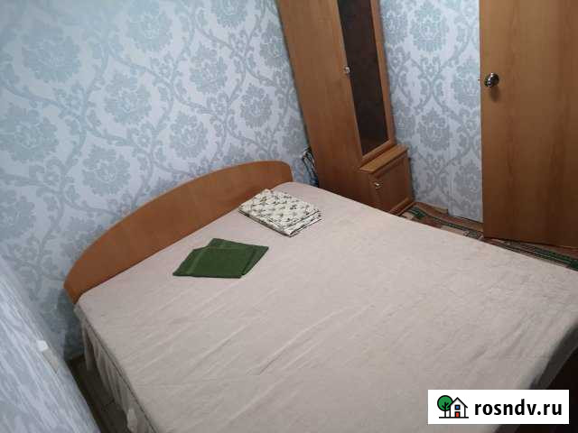 Комната 60 м² в 3-ком. кв., 1/5 эт. в аренду посуточно в Астрахани Астрахань - изображение 1