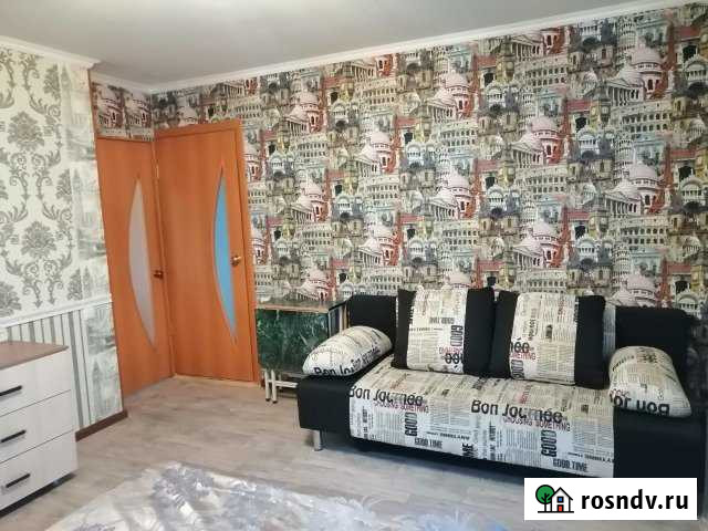 3-комнатная квартира, 80 м², 2/2 эт. в аренду посуточно в Ейске Ейск - изображение 1